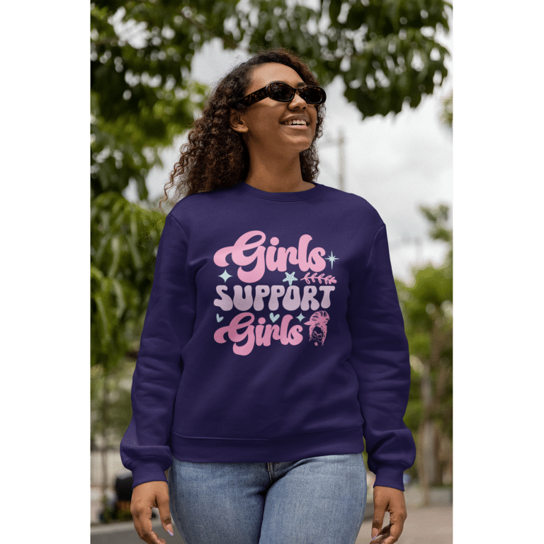 Purple unisex organic sweatshirt 'Girls Support Girls', pink-blue accents, relaxed fit, sustainable brushed fleece