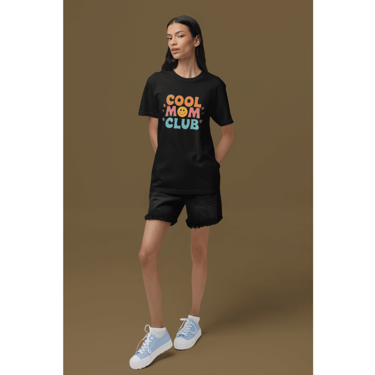 Bella + Canvas black unisex oversized 'Cool Mom Club' t-shirt with smiley face, heavyweight cotton