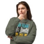 Premium heavyweight long sleeve shirt - No Fear No Limits - Image 13