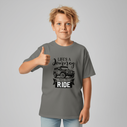 Youth classic tee - Life Is A Journey